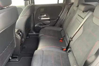 Photo 10 Mercedes EQA Gén. I (H243) Ph2 Business Edition 5