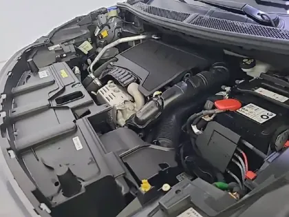 Photo 14 Peugeot 5008  PureTech 130ch S&S EAT8