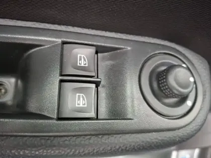 Photo 30 Renault Twingo  III E-Tech