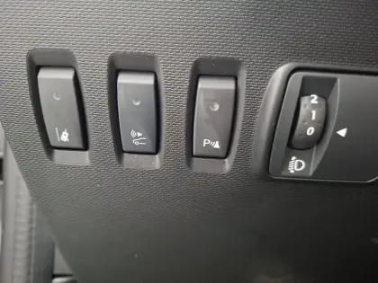 Photo 31 Renault Twingo  III E-Tech