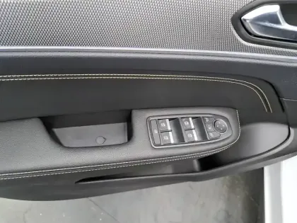 Photo 27 Renault Arkana Gén. I (LJL) Ph2 Techno 5