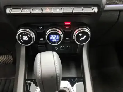 Photo 79 Renault Arkana  E-Tech full hybrid 145 GSR2