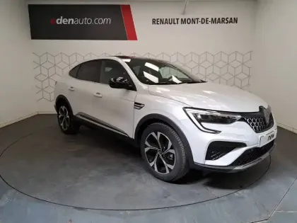 Photo 49 Renault Arkana  E-Tech full hybrid 145 GSR2