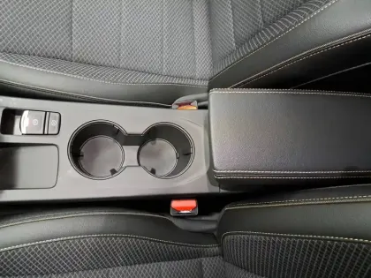 Photo 76 Renault Arkana  E-Tech full hybrid 145 GSR2