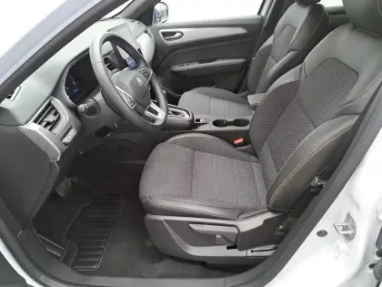 Photo 69 Renault Arkana  E-Tech full hybrid 145 GSR2