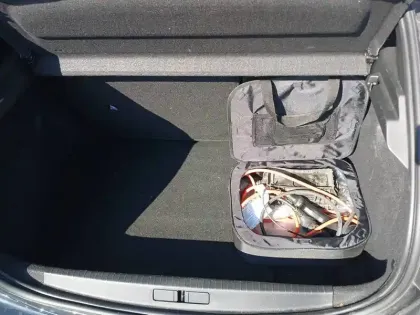 Photo 19 Peugeot 208  Electrique 50 kWh 136ch