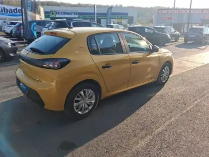 Photo 46 Peugeot 208  PureTech 75 S&S BVM5