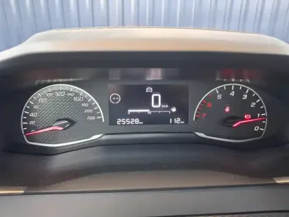 Photo 11 Peugeot 208  PureTech 75 S&S BVM5