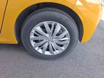 Photo 39 Peugeot 208 Gén. II Ph1 NG Like 5