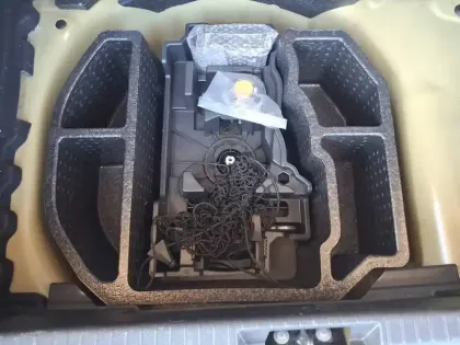 Photo 41 Peugeot 208 Gén. II Ph1 NG Like 5