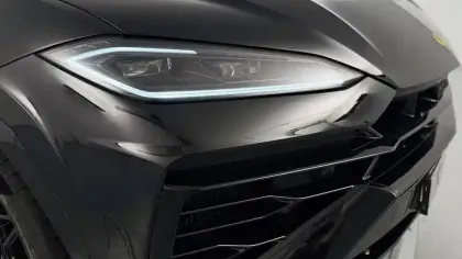 Photo 8 Lamborghini Urus  4.0 V8 800ch BVA8
