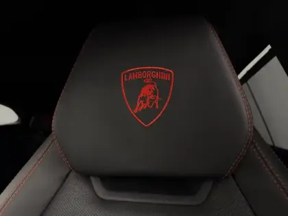 Photo 19 Lamborghini Urus  4.0 V8 800ch BVA8