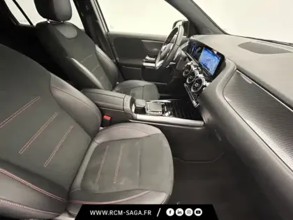 Photo 21 Mercedes GLA 200 d AMG Line