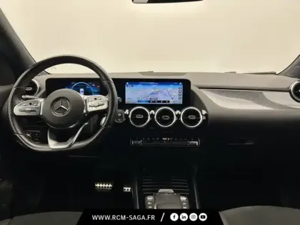 Photo 10 Mercedes GLA 200 d AMG Line