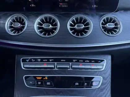 Photo 11 Mercedes CLA 220 d AMG Line