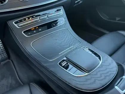 Photo 25 Mercedes CLA 220 d AMG Line