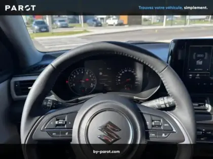 Photo 6 Suzuki Swift 1.2 Hybrid 83ch Pack