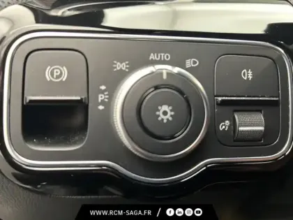 Photo 13 Mercedes Classe A 180 d Progressive Line