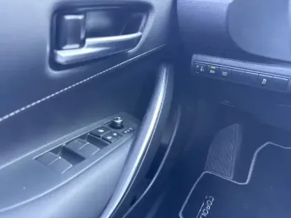 Photo 17 Toyota Corolla Hybride 140h Design