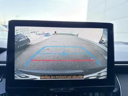 Photo 21 Toyota Corolla Hybride 140h Design