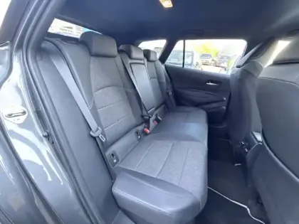 Photo 12 Toyota Corolla Hybride 140h Design