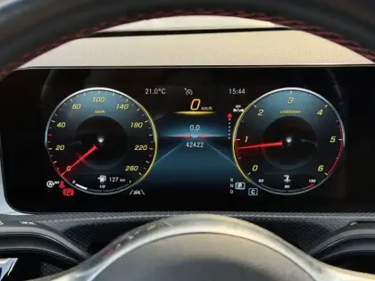 Photo 14 Mercedes CLA Coupé 200 d AMG Line