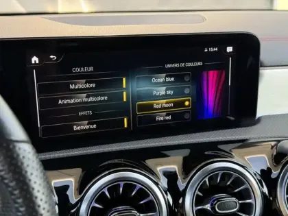 Photo 17 Mercedes CLA Coupé 200 d AMG Line