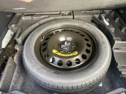 Photo 28 Ford Kuga 2.5 Duratec 190ch FHEV E85 ST-Line BVA