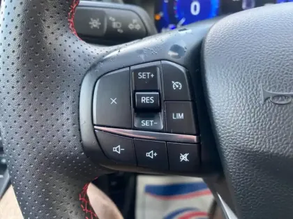 Photo 16 Ford Kuga 2.5 Duratec 190ch FHEV E85 ST-Line BVA