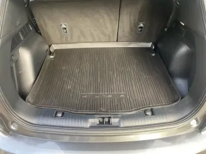 Photo 19 Ford Kuga 2.5 Duratec 190ch FHEV E85 ST-Line BVA