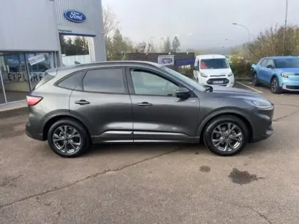 Photo 25 Ford Kuga 2.5 Duratec 190ch FHEV E85 ST-Line BVA