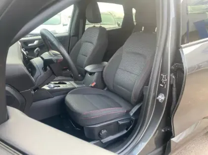 Photo 9 Ford Kuga 2.5 Duratec 190ch FHEV E85 ST-Line BVA