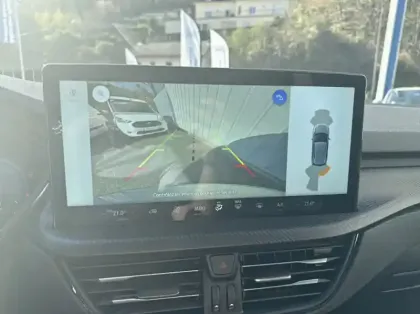 Photo 15 Ford Kuga 2.5 Duratec 180ch Hybrid FlexiFuel ST-Line Powershift