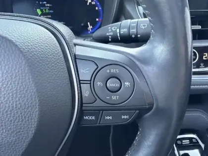 Photo 15 Toyota Corolla Hybride 122h Design