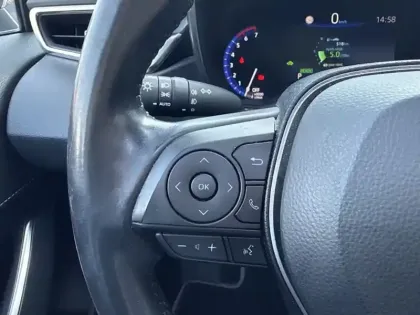 Photo 16 Toyota Corolla Hybride 122h Design