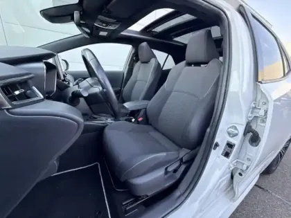 Photo 14 Toyota Corolla Hybride 122h Design