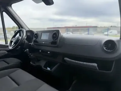 Photo 11 Mercedes Sprinter 311 CDI Fourgon Toit sureleve Standard