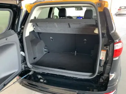 Photo 10 Ford Ecosport 1.5 EcoBlue 125ch ST-Line Noir/Jaune 4x2 Euro6.2