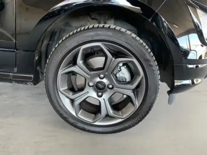 Photo 13 Ford Ecosport 1.5 EcoBlue 125ch ST-Line Noir/Jaune 4x2 Euro6.2