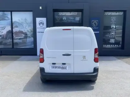 Photo 17 Peugeot Partner III BHDI 100 S&S STANDARD 650KG PREMIUM