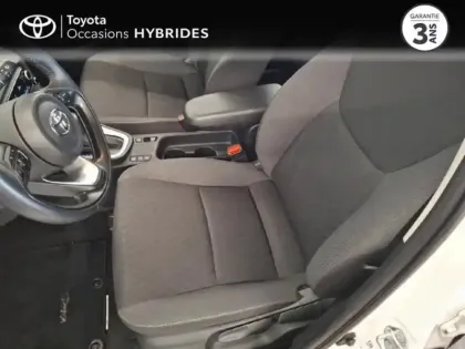 Photo 10 Toyota Yaris  116h Dynamic 5p MY22