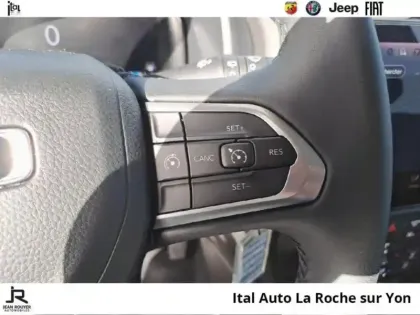 Photo 14 Jeep Renegade  1.5 Turbo T4 130ch MHEV Altitude BVR7