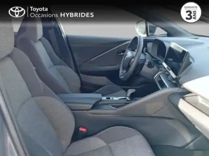 Photo 21 Toyota C-HR  1.8 Hybride 140ch Graphic MY26