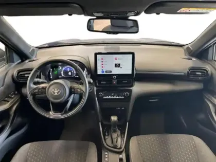 Photo 9 Toyota Yaris Gén. I Ph1 NG Design 5