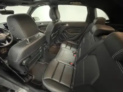 Photo 9 Mercedes Classe B  200d 136ch Starlight Edition 7G-DCT Euro6c