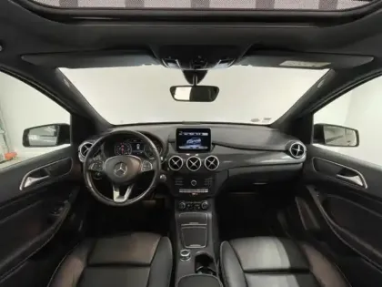 Photo 12 Mercedes Classe B  200d 136ch Starlight Edition 7G-DCT Euro6c