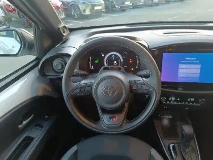 Photo 13 Toyota Aygo  X 116h GR Sport