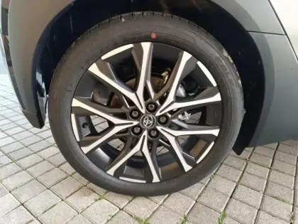 Photo 6 Toyota Aygo  X 116h GR Sport