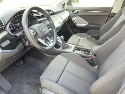 Photo 6 Audi Q3 Gén. II Ph1 Design 5