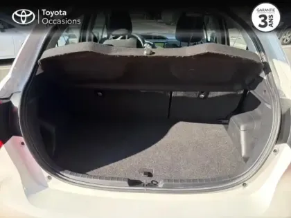 Photo 9 Toyota Yaris Gén. III Ph3 France 3